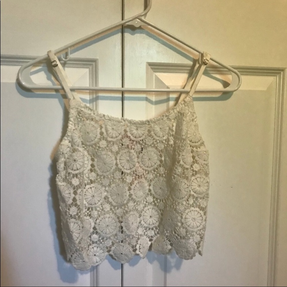 NWT Women’s Crochet Crop Top